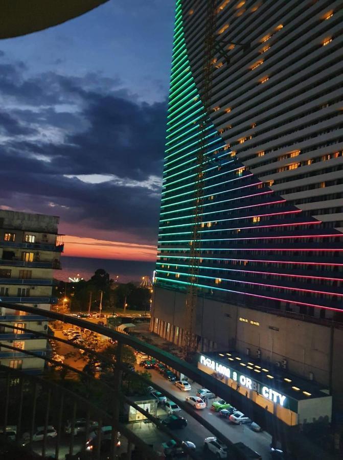 Batumi Appartments Esterno foto