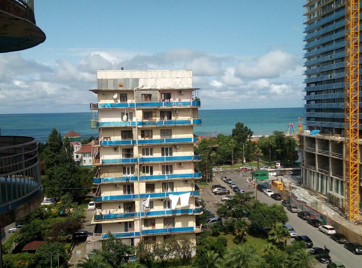 Batumi Appartments Esterno foto